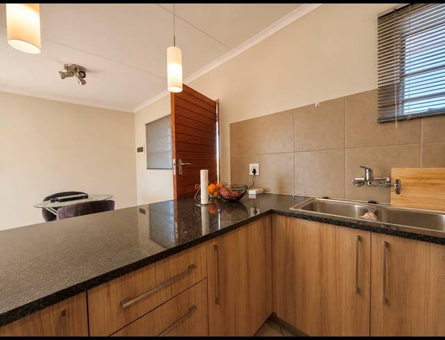 2 BEDROOM APARTMENT FOR SALE IN MONAVONI